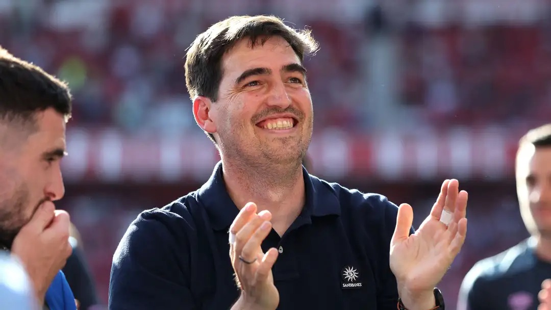 Liverpool Close In on Andoni Iraola as Arne Slot Successor